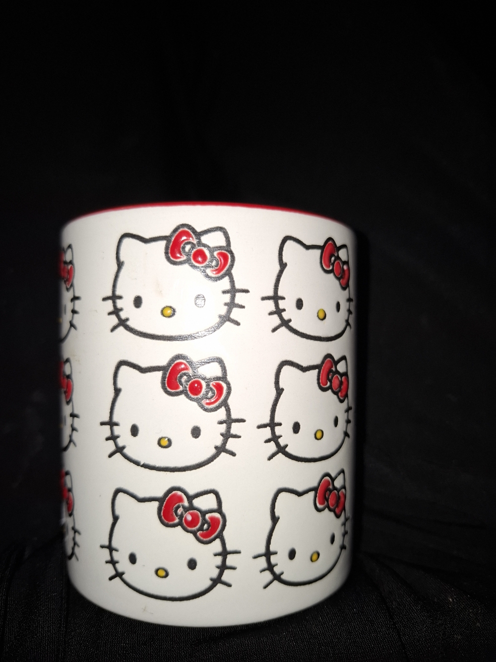 Hello Kitty Ceramic Mug in White and Red